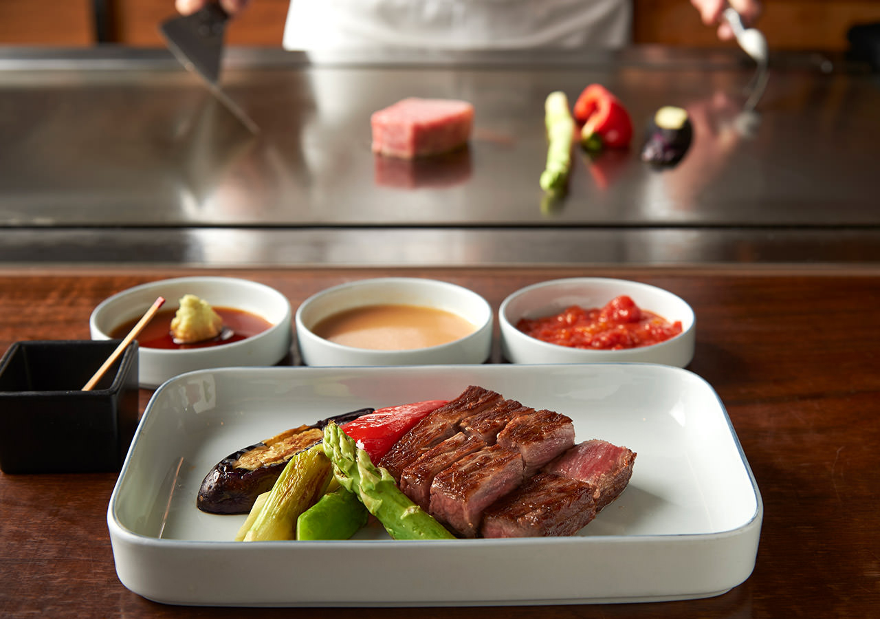 Innovative teppanyaki restaurant offering the finest Japanese beef