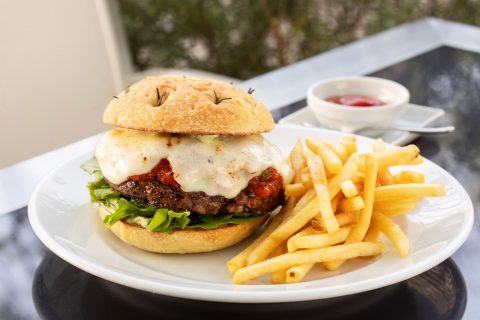 Fiorentina cheeseburger Italian Cafe Grand Hyatt Tokyo