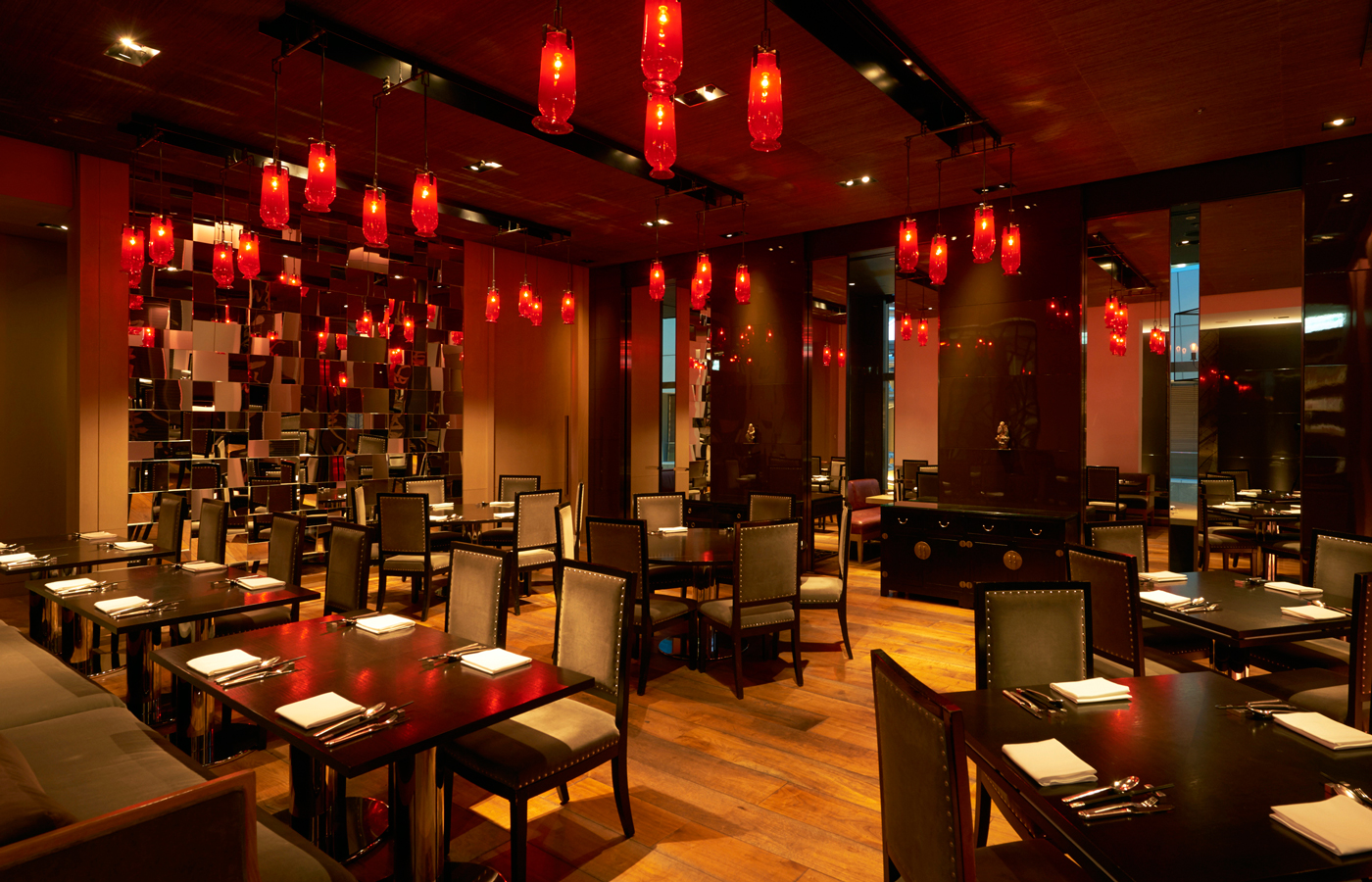 CNA_dining03_Trm