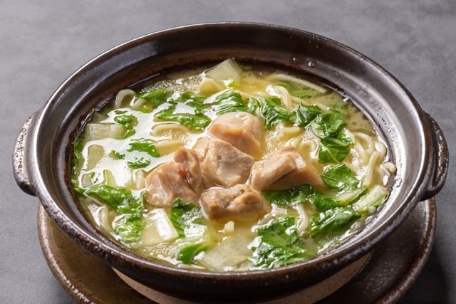 Chicken collagen noodle soup 640px