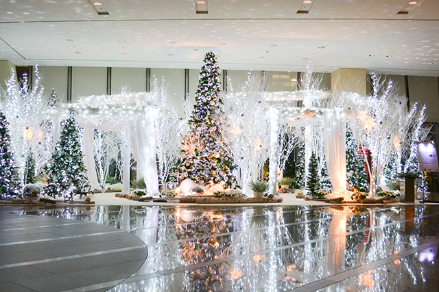 Grand Hyatt Tokyo Christmas Lobby 2020 640A
