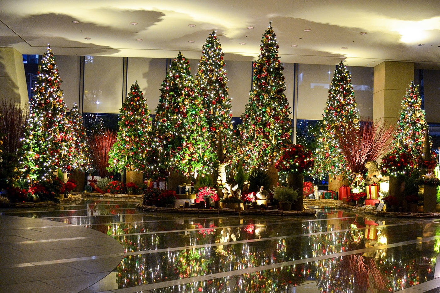 Grand Hyatt Tokyo Christmas Lobby 2021 main image2
