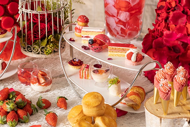 The French Kitchen Strawberry and Rose Afternoon Tea 640