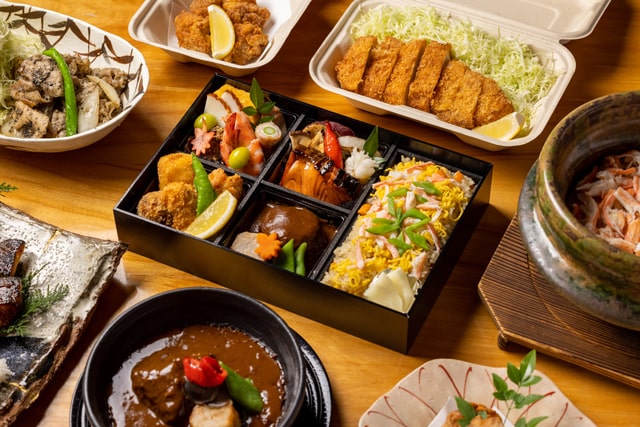 Shunbou Takeout Group Shot 640