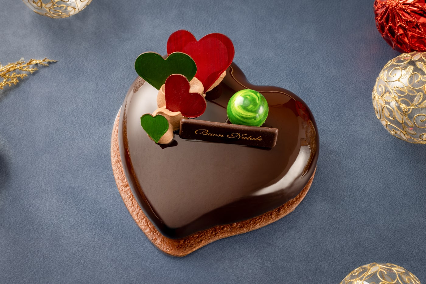 Grand Love Heart Mousse