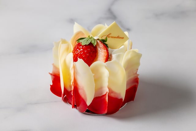 Grand Premium Shortcake Strawberry 2023 640