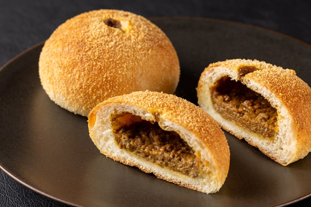 Cheese Curry Bread 2025