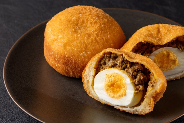 Spicy Egg Curry Bread
