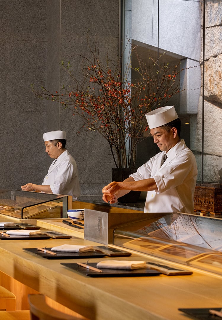 Top Slider Grand Hyatt Tokyo Roku Roku Counter PC logo