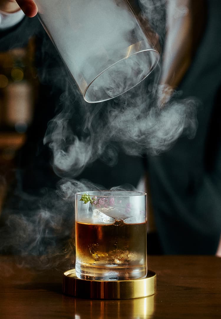 Grand Hyatt Tokyo The Oak Door Hinoki Cocktail PC