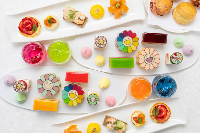 村上隆 フラワーアフタヌーンティー プレートイメージ