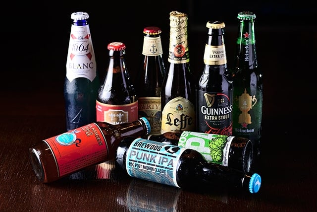 オーク ドア ラグビーバーガー&ホットドッグ ビール各種 640