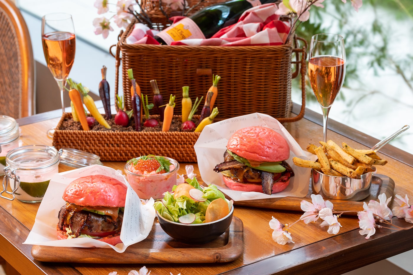 桜ピクニックバスケット ステーキハウス オークドア グランド ハイアット 東京