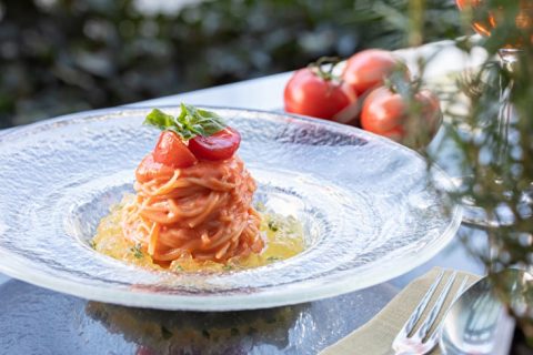 フルーツトマトの冷製アラビアータ ブラータソース フィオレンティーナ グランド ハイアット 東京