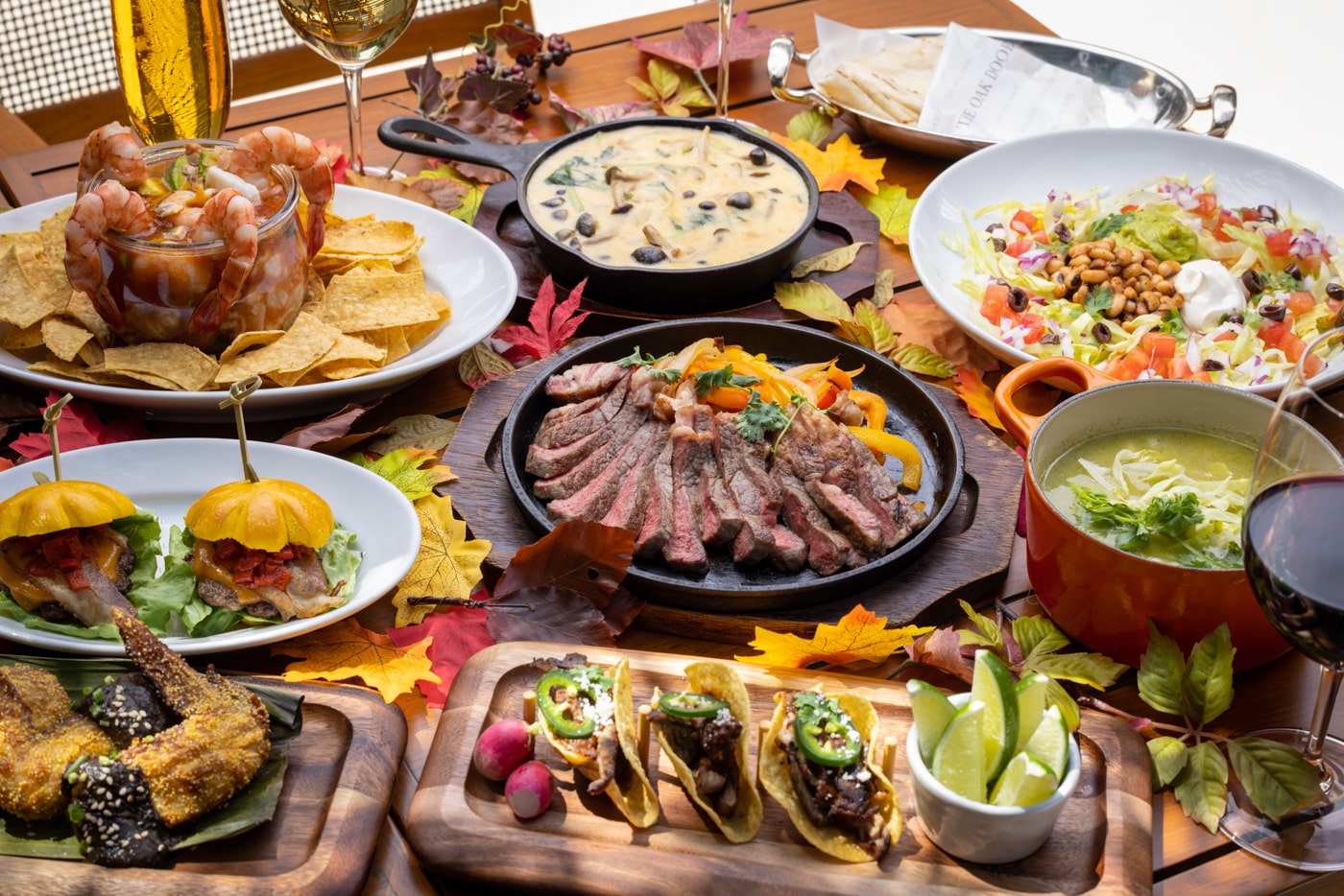 秋の収穫祭を祝うテラスプラン メキシカンバーベキュー料理を満喫 六本木 オーク ドア