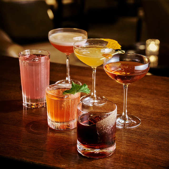 ウィンターカクテル バー アンド ジャズ ラウンジ マデュロ スクエア