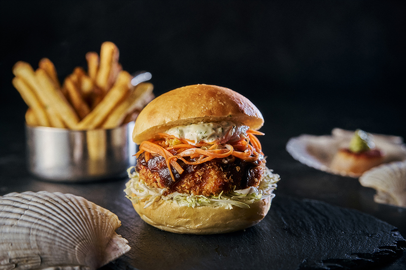 ホタテのグラタンクロケット バーガー オークドア グランド ハイアット 東京
