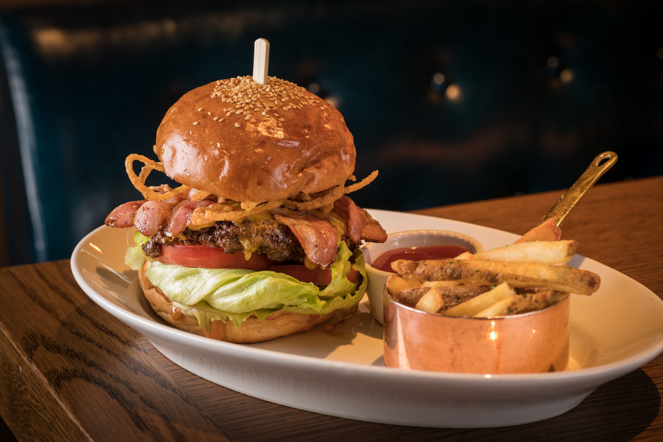 オークドア店内写真 料理