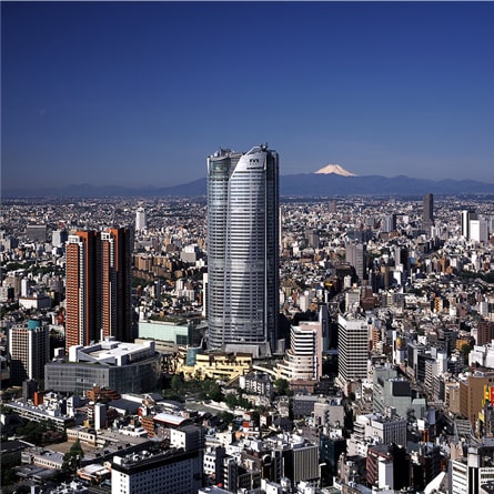 最先端の国際的文化都市、六本木に位置するグランド ハイアット 東京