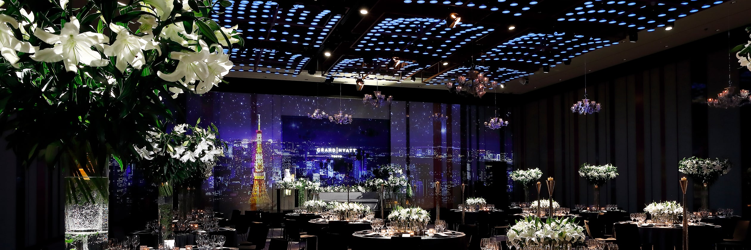 披露宴会場 VENUES1