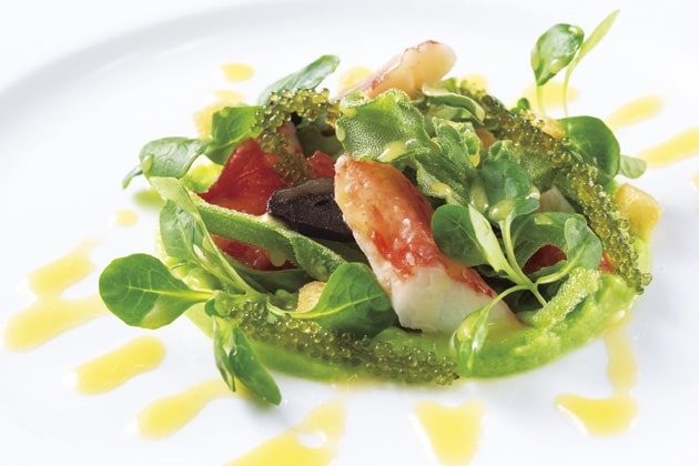 エスポワールの前菜 キングクラブのサラダ